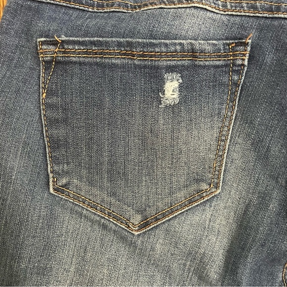 1822 Denim Adrianna Style Women's Blue Jeans Frayed Size 6 - Picture 9 of 11